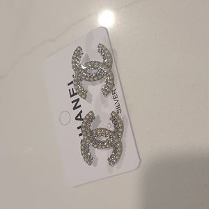 Fashion earrings